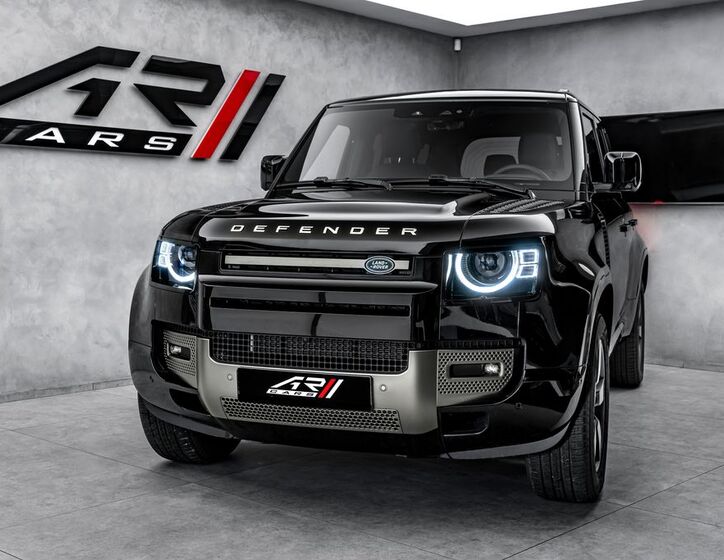 Land Rover Defender 3