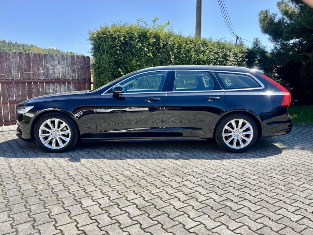Volvo V90 Kombi 2,0 l 140 kw