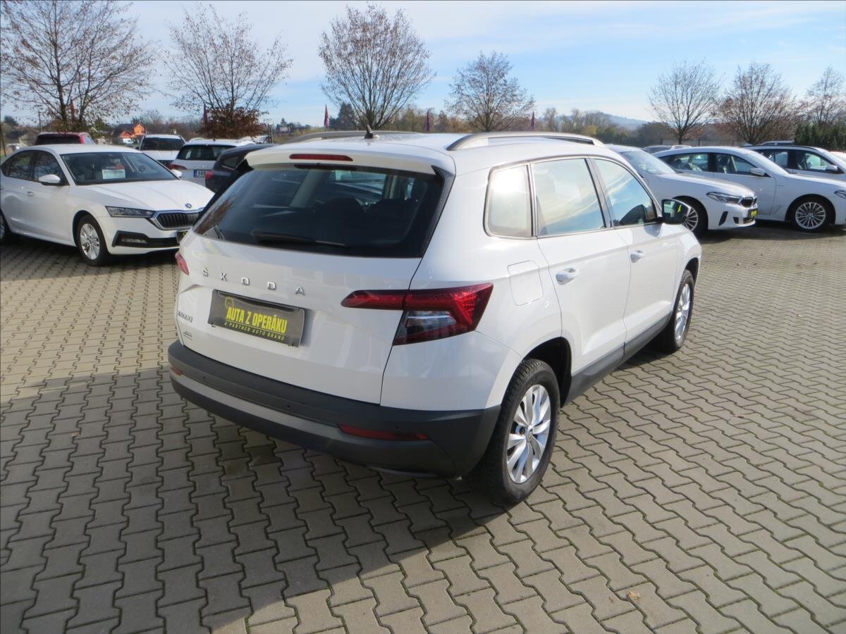 Škoda Karoq SUV / Terénní 1,5 l 110 kw