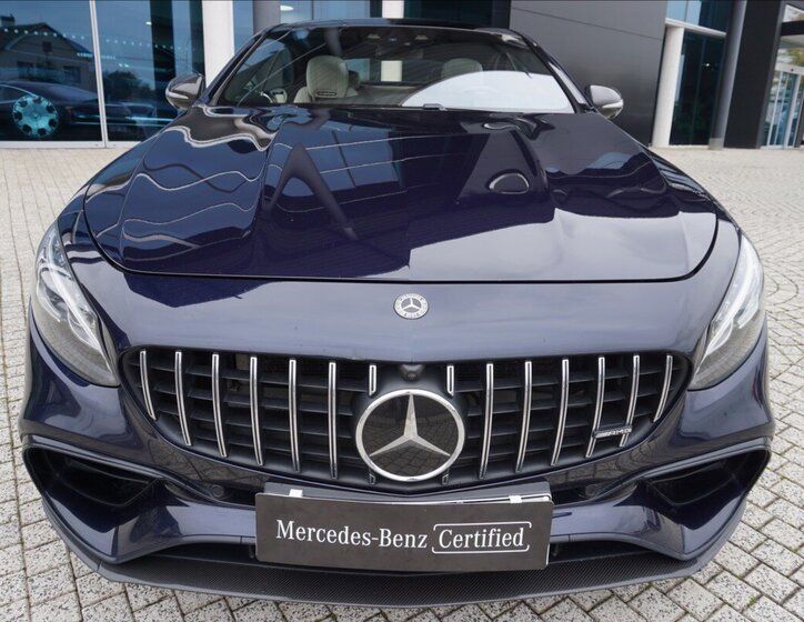 Mercedes-Benz Třídy S Kupé 4,0 l 450 kw