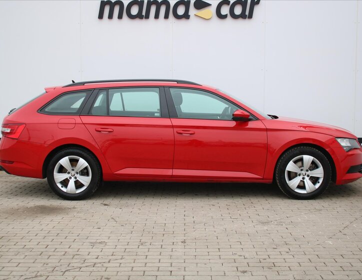 Škoda Superb Kombi 1,4 l 110 kw