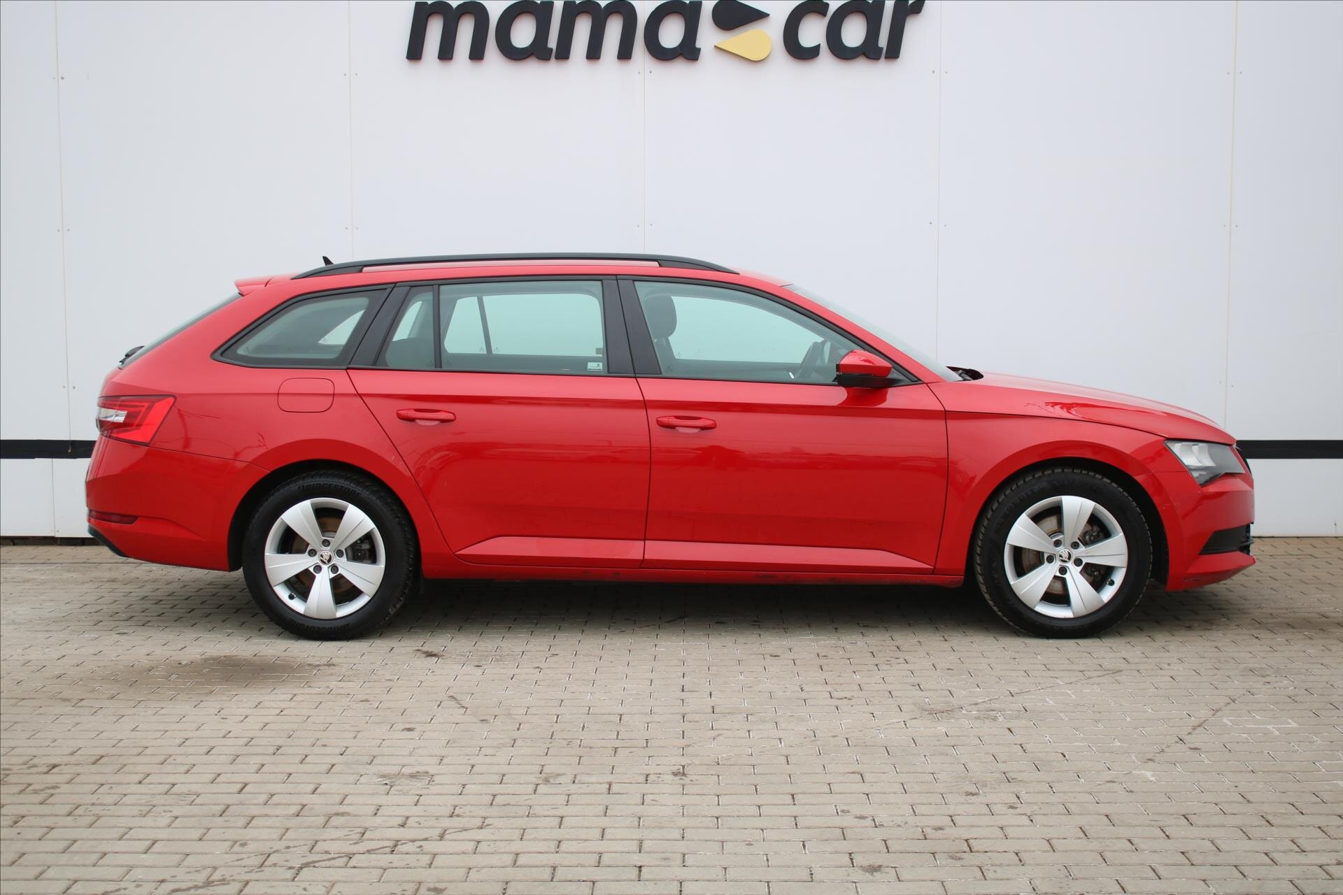 Škoda Superb Kombi 1,4 l 110 kw