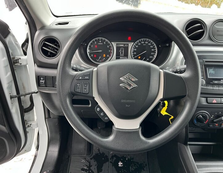 Suzuki Vitara 17