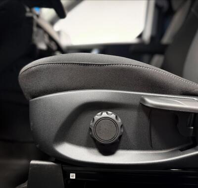 Ford Transit Courier 11