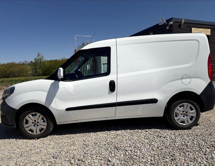 Fiat Dobló Pick-up 1,2 l 70 kw