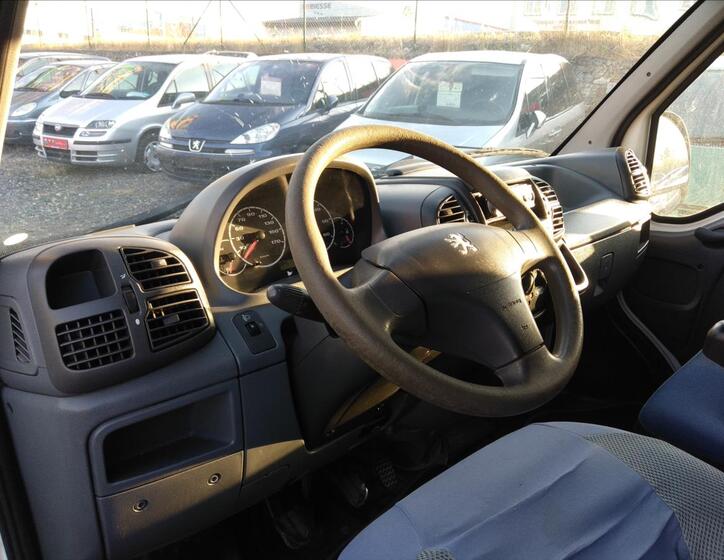 Peugeot Boxer 9