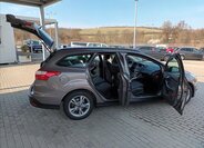 Ford Focus Kombi 998,0 92 kw