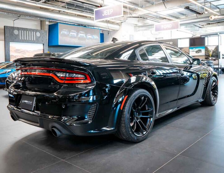 Dodge Charger 7