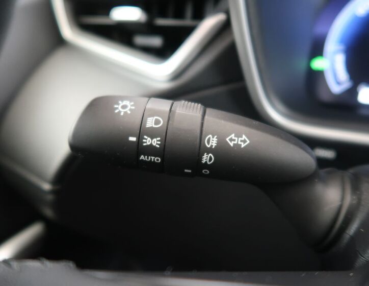 Toyota Corolla Cross 25