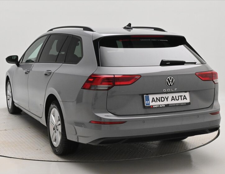 Volkswagen Golf Kombi 2,0 l 110 kw