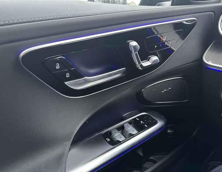 Mercedes-Benz Třídy C 8