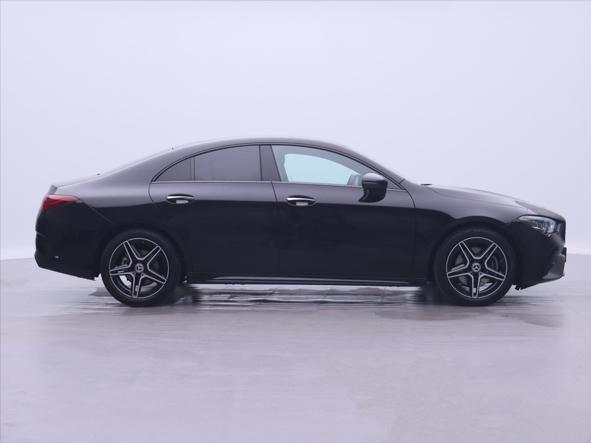Mercedes-Benz CLA Kupé 1,3 l 120 kw