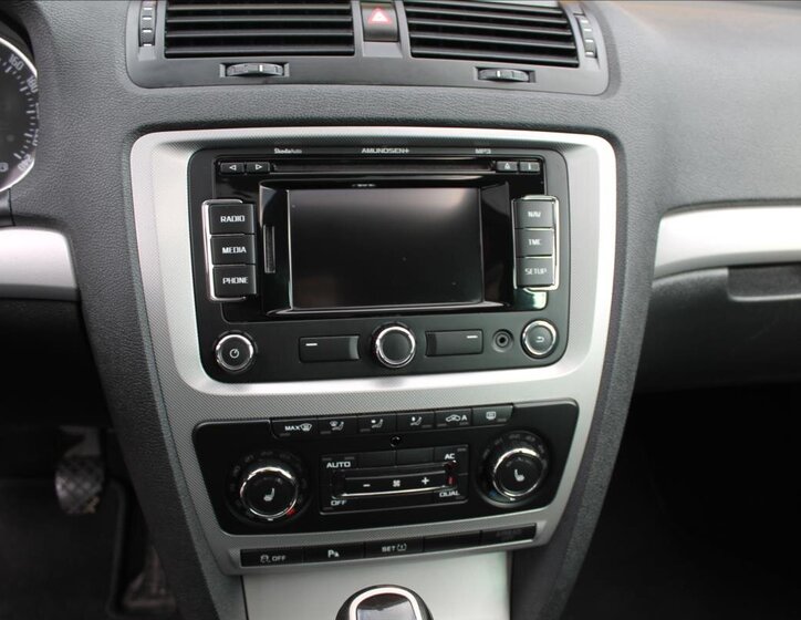 Škoda Octavia Kombi 2,0 l 103 kw