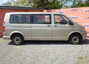 Volkswagen Transporter Kombi 2,5 l 96 kw