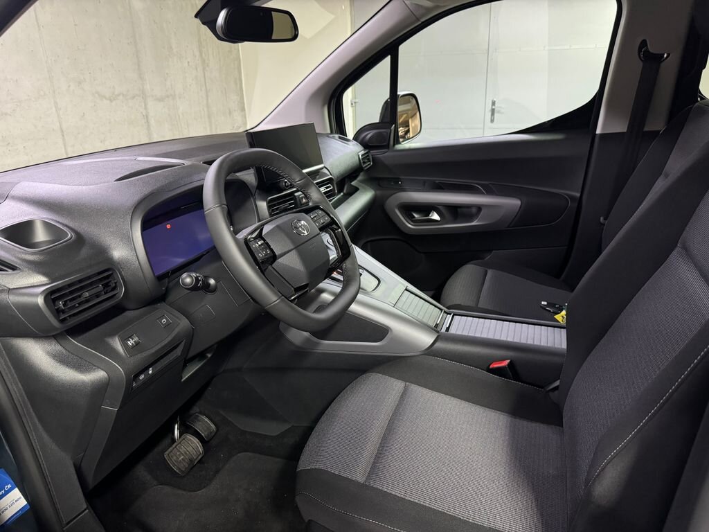 Toyota ProAce City Verso MPV 1,5 l 96 kw