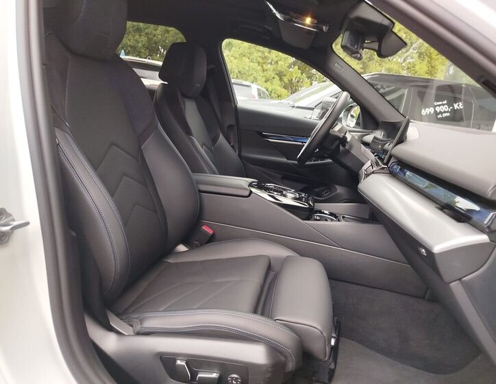 BMW Ostatní Kombi 0,0 442 kw