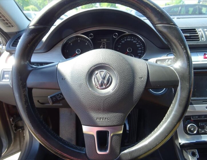 Volkswagen Passat CC Ostatní 2,0 l 100 kw