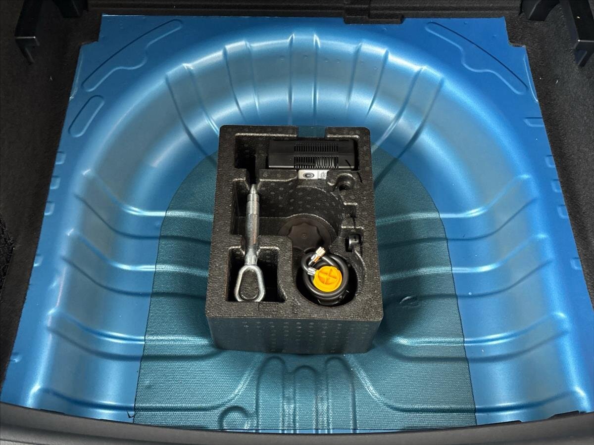 MG ZS SUV / Terénní 1,5 l 78 kw