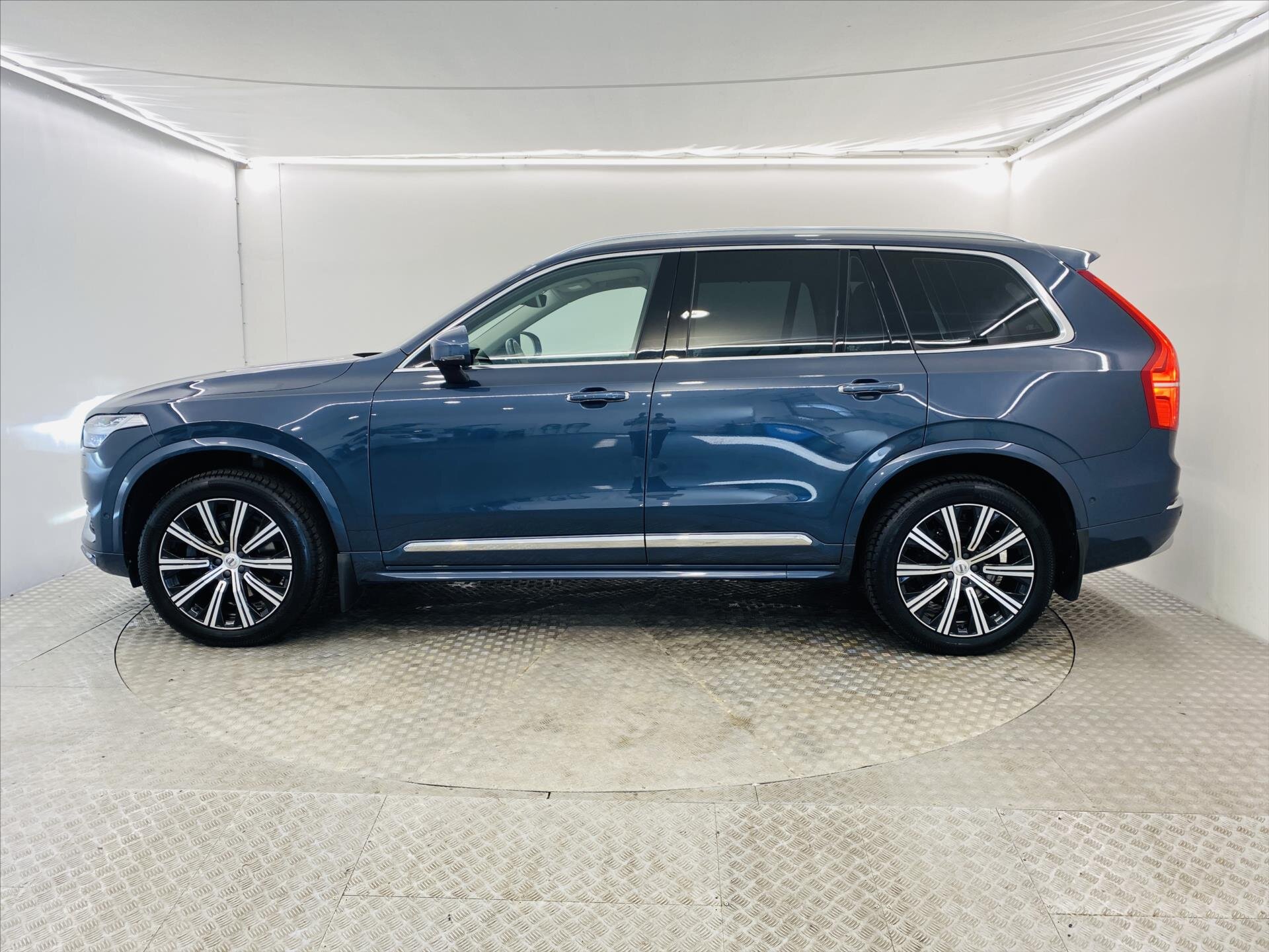 Volvo XC90 SUV / Terénní 2,0 l 173 kw