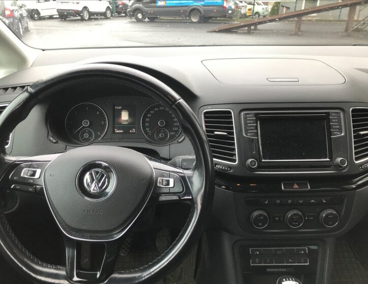 Volkswagen Sharan MPV 2,0 l 110 kw