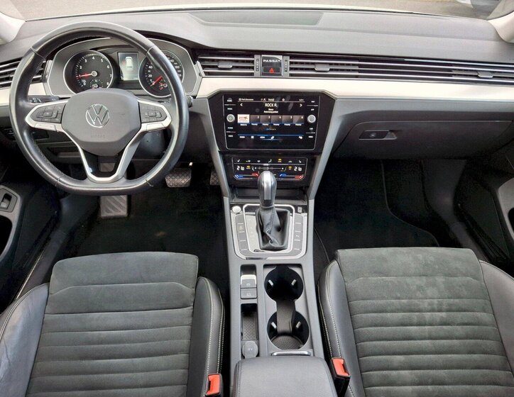 Volkswagen Passat Kombi 2,0 l 140 kw