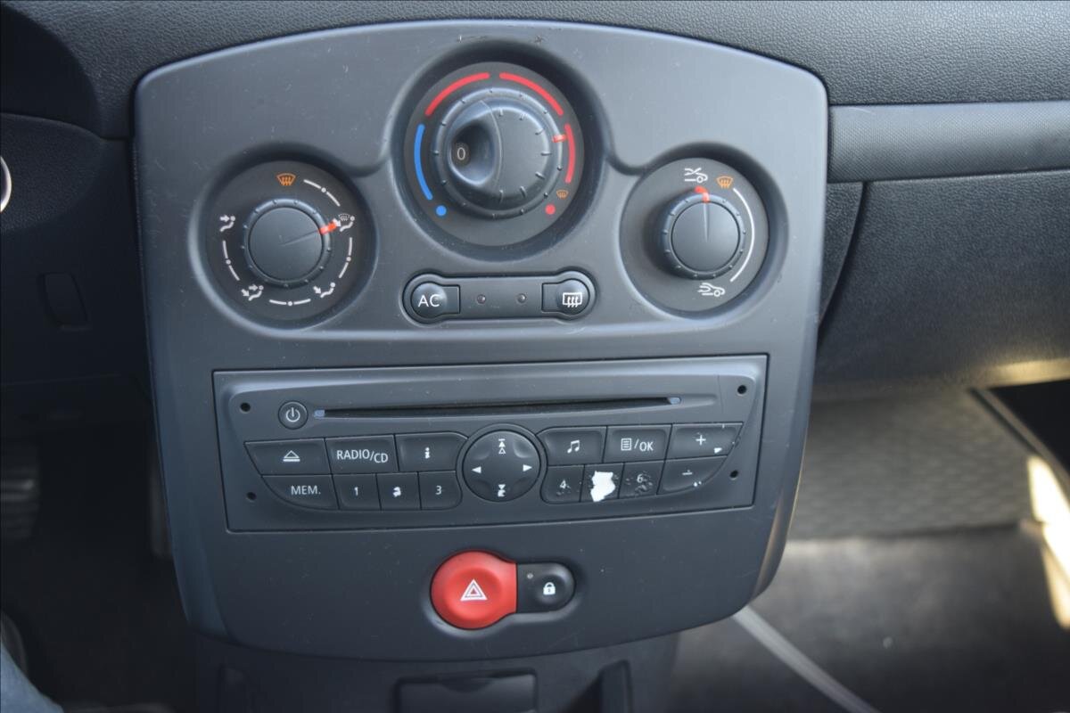 Renault Clio Kombi 1,1 l 74 kw