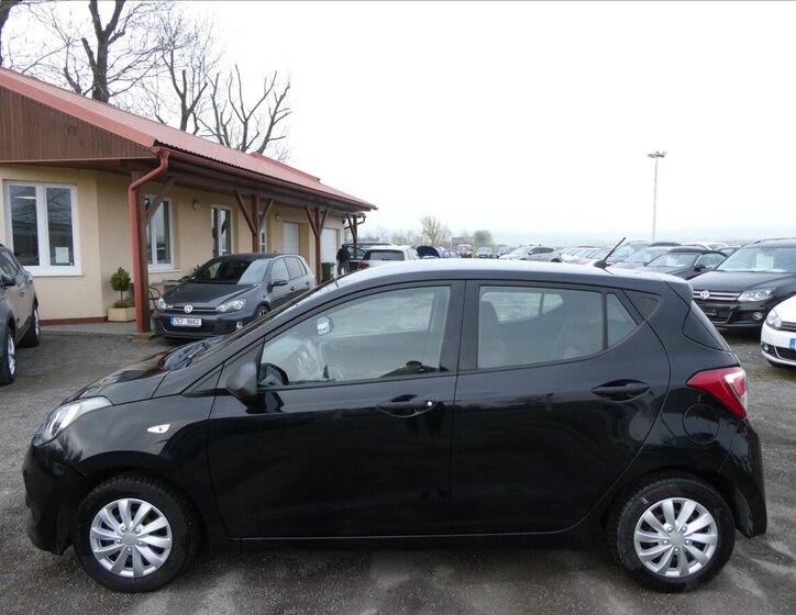 Hyundai i10 Hatchback 998,0 49 kw