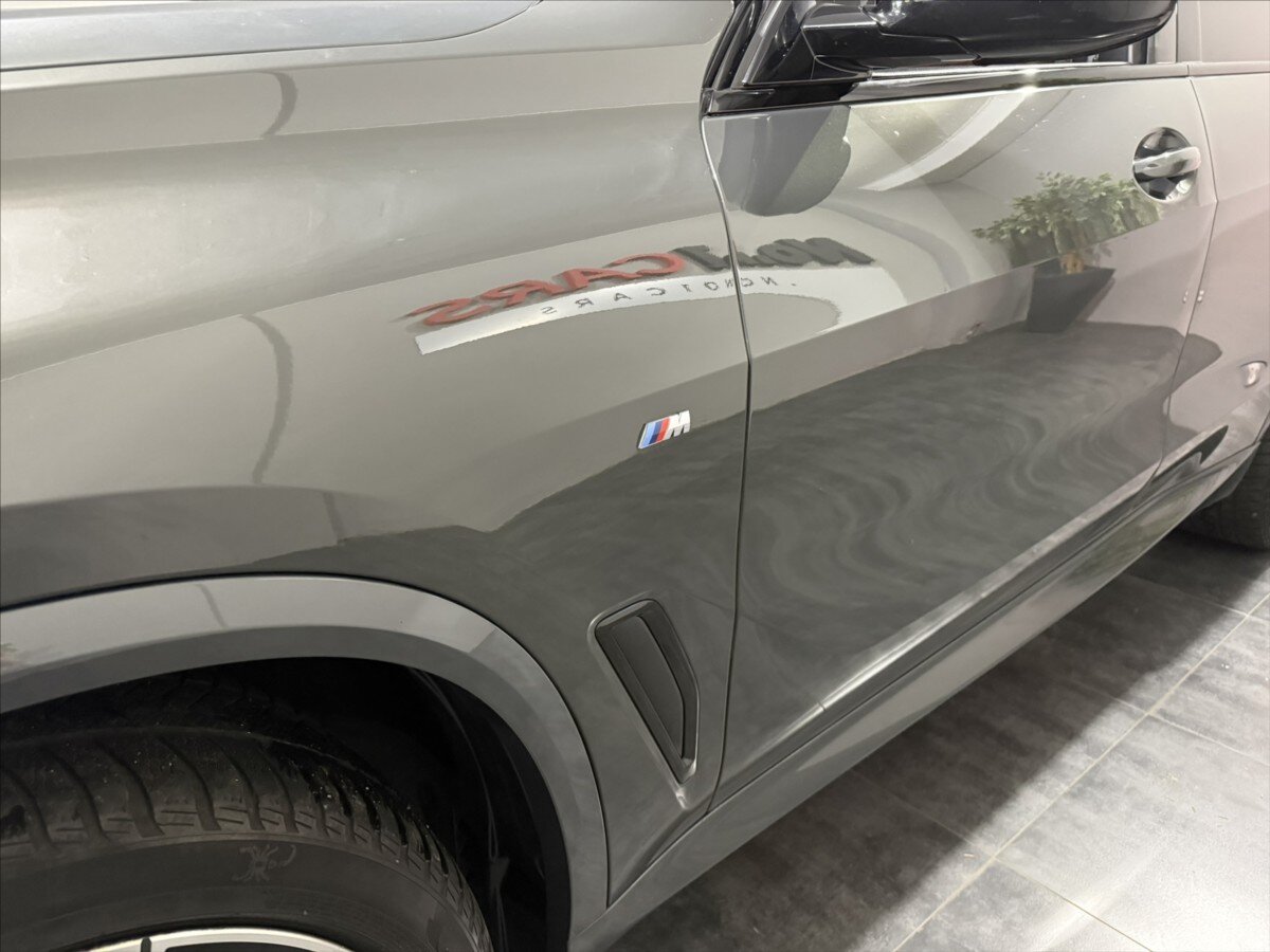 BMW X5 SUV 3,0 l 245 kw