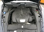Porsche Cayenne 21