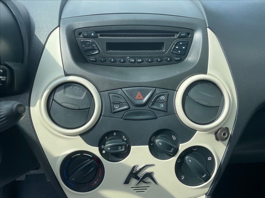 Ford Ka Hatchback 1,2 l 51 kw