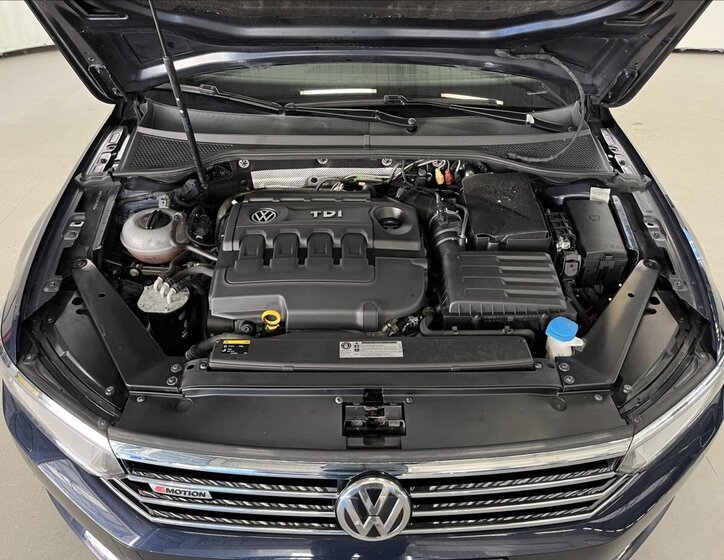 Volkswagen Passat Kombi 2,0 l 140 kw