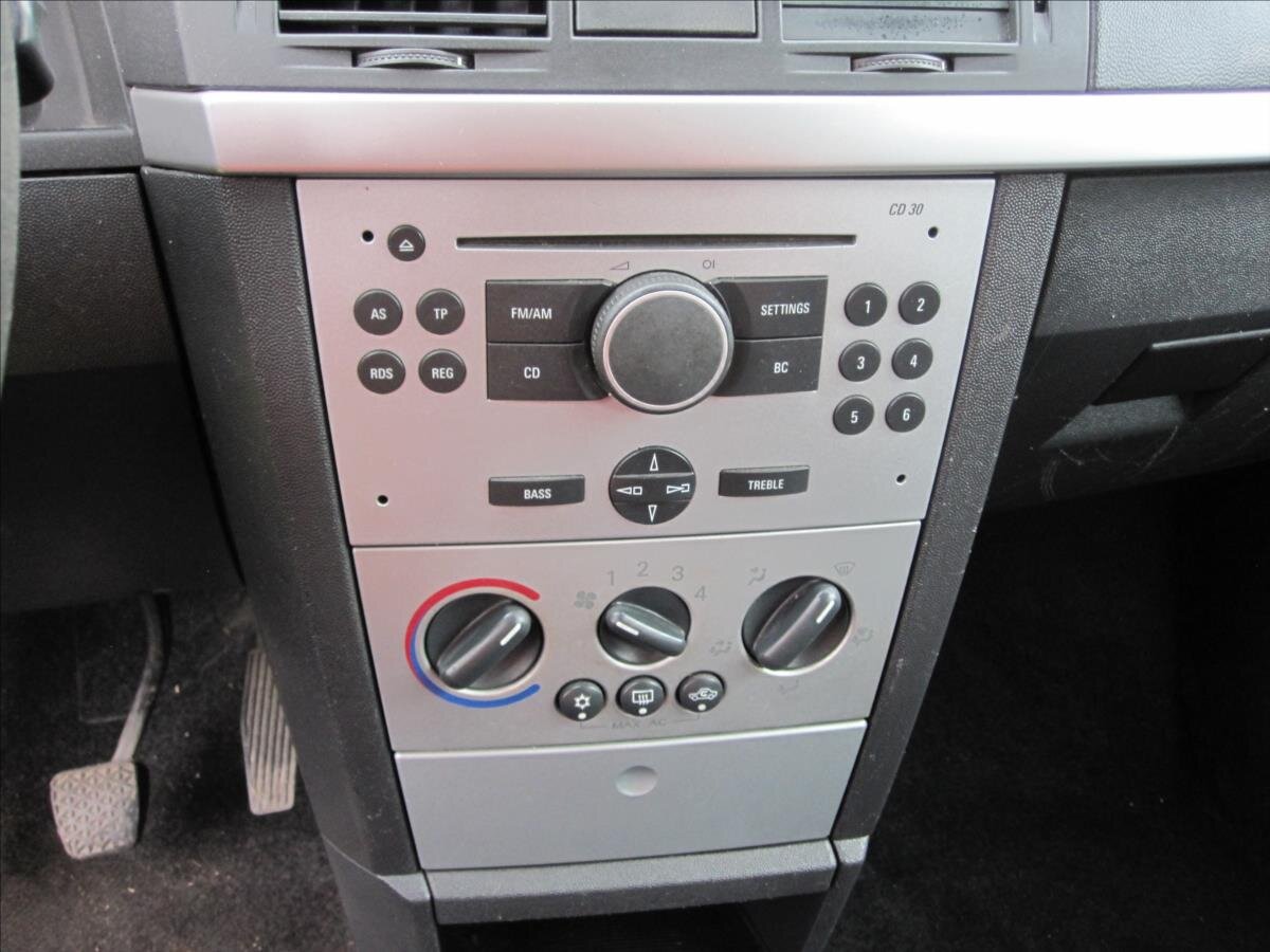 Opel Meriva MPV 1,4 l 66 kw