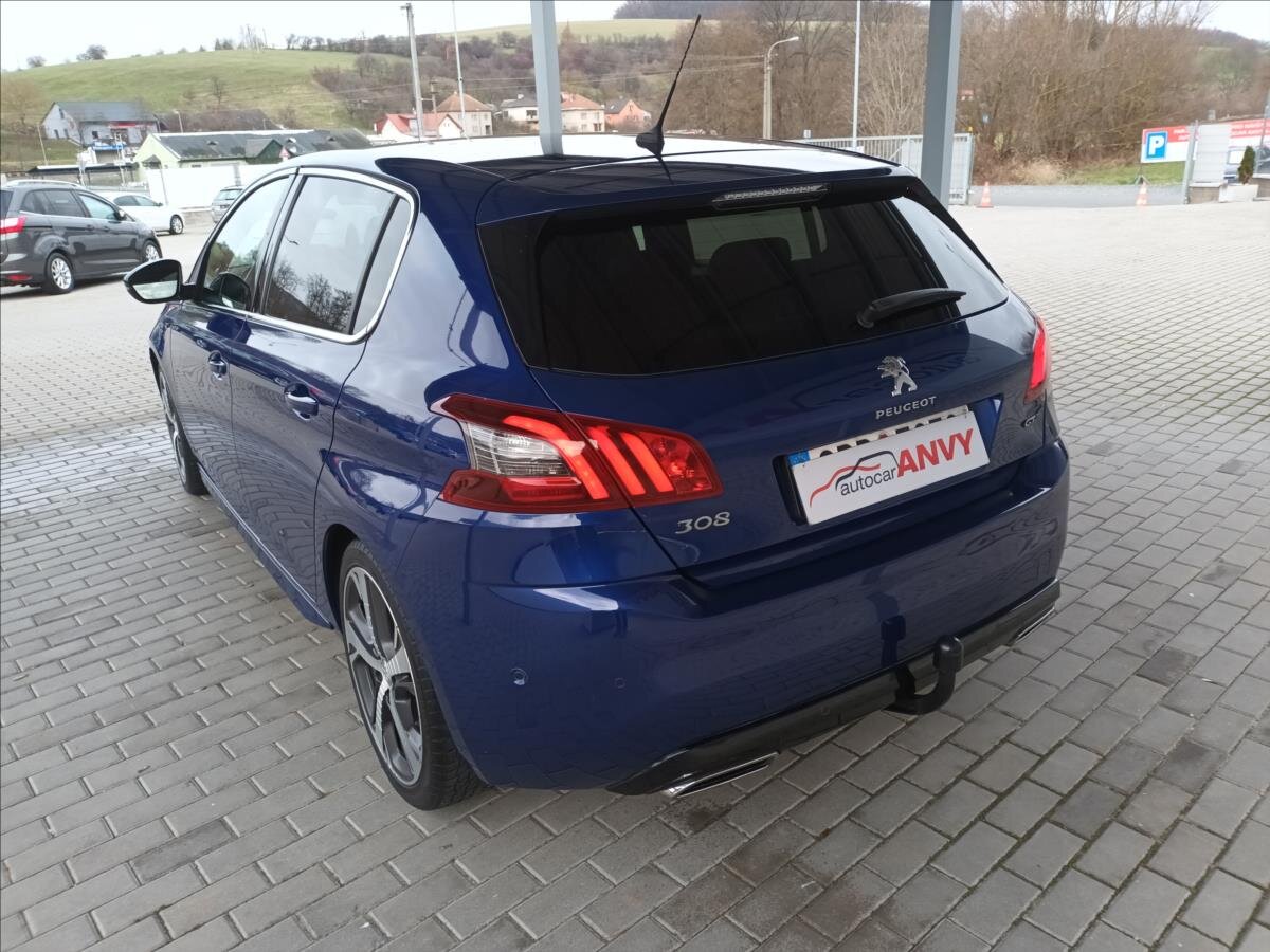 Peugeot 308 Hatchback 2,0 l 130 kw