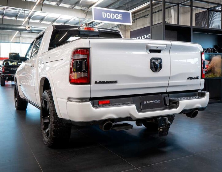 Dodge RAM Pick-up 5,7 l 295 kw