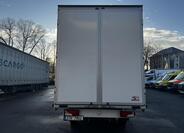 Mercedes-Benz Sprinter 4