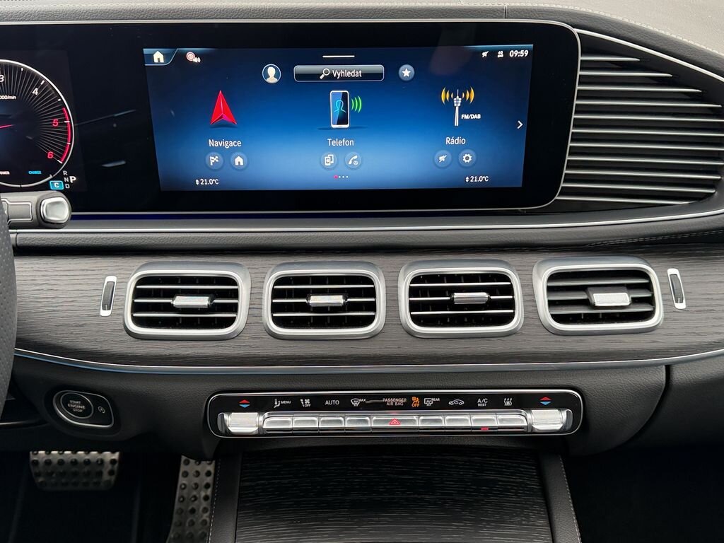 Mercedes-Benz GLE SUV / Terénní 3,0 l 270 kw