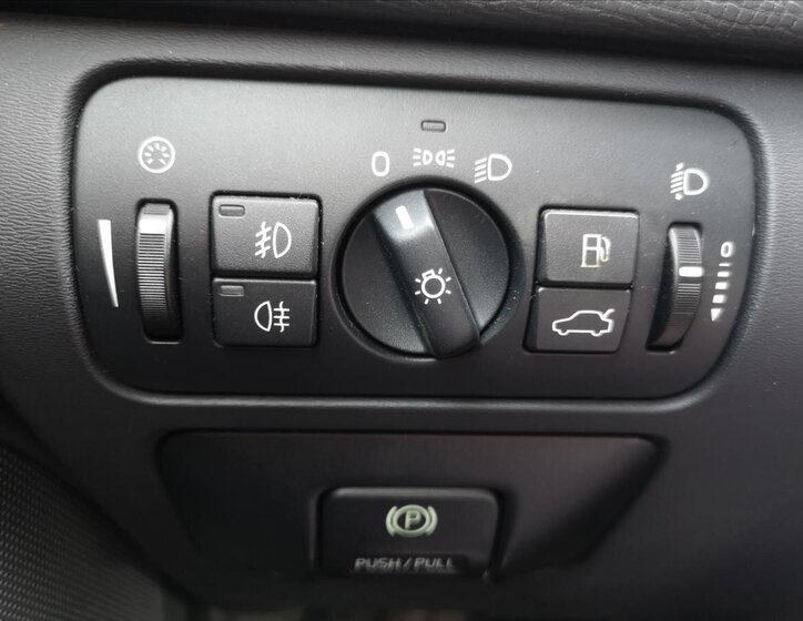 Volvo XC60 Kombi 2,4 l 136 kw