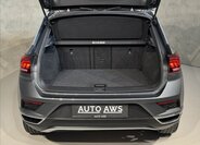 Volkswagen T-Roc SUV / Terénní 1,5 l 110 kw