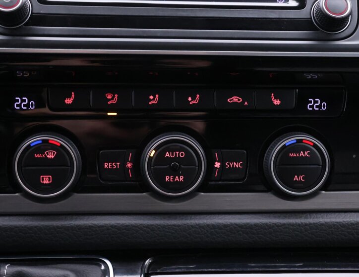 Volkswagen Multivan Kombi 2,0 l 150 kw