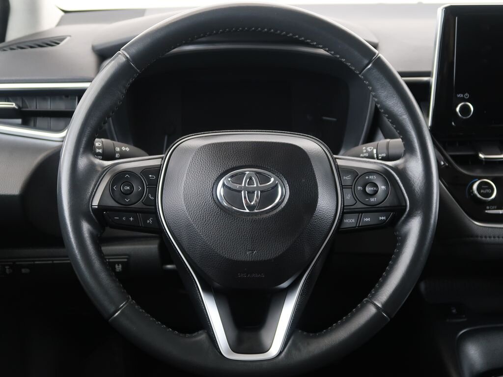 Toyota Corolla Sedan / Limuzína 1,5 l 92 kw