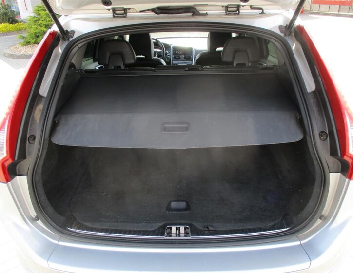 Volvo XC60 SUV / Terénní 2,4 l 133 kw