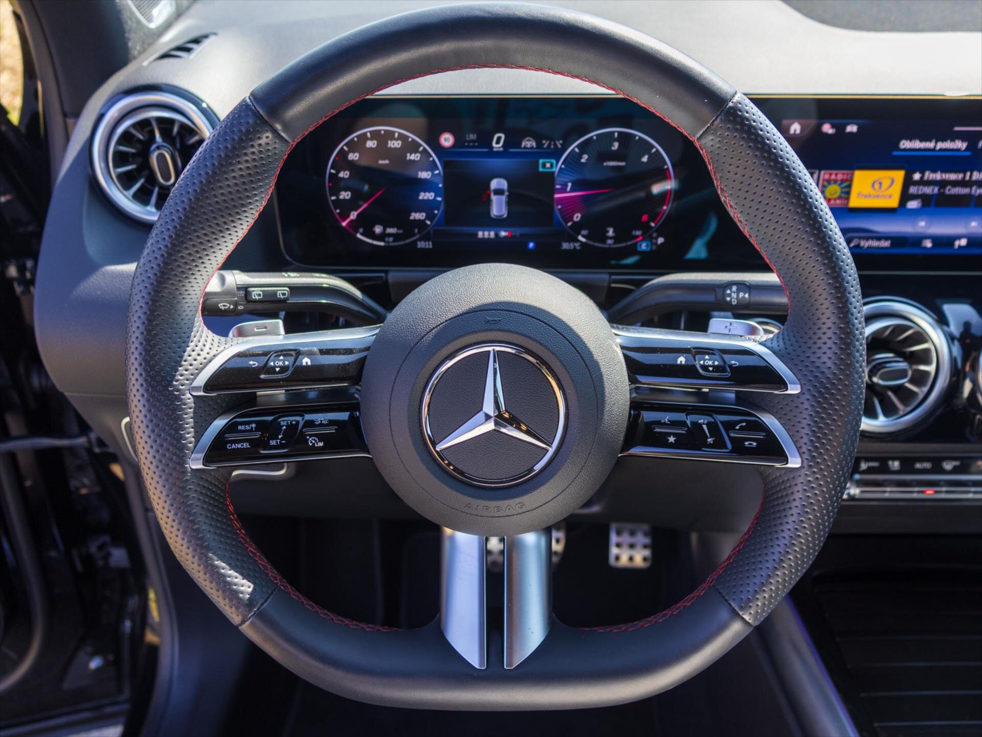 Mercedes-Benz GLA SUV 2,0 l 110 kw