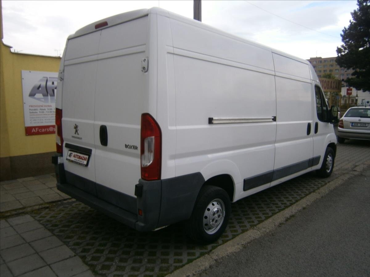 Peugeot Boxer Ostatní 2,2 l 110 kw