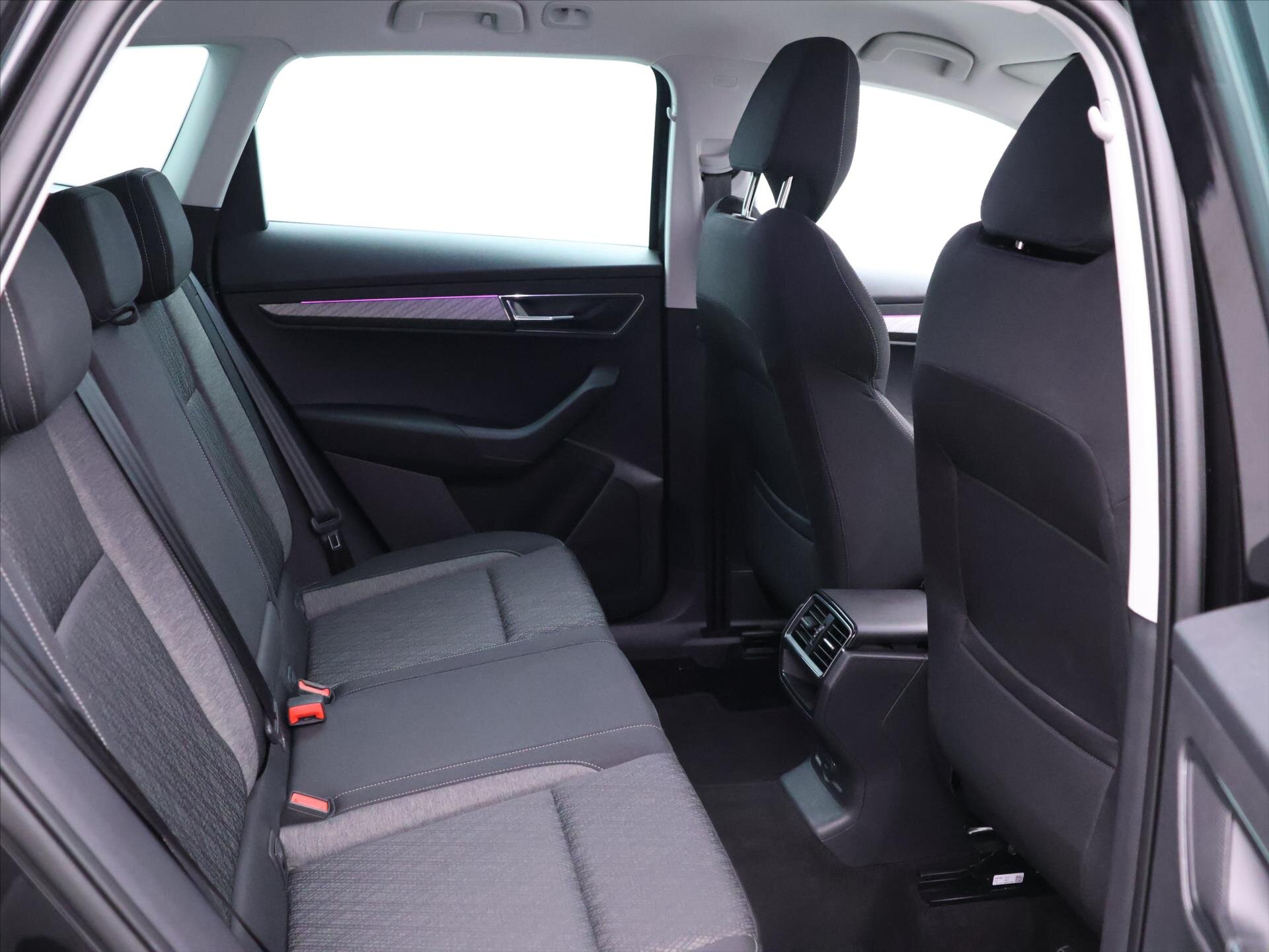 Škoda Karoq SUV / Terénní 2,0 l 85 kw