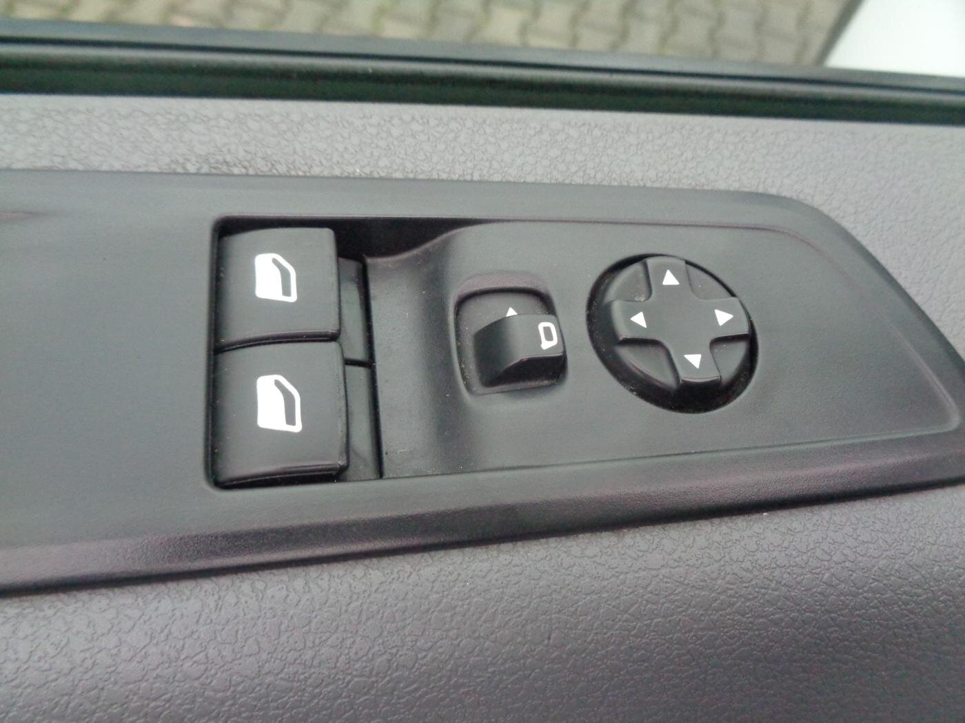 Opel Vivaro Ostatní 1,5 l 75 kw