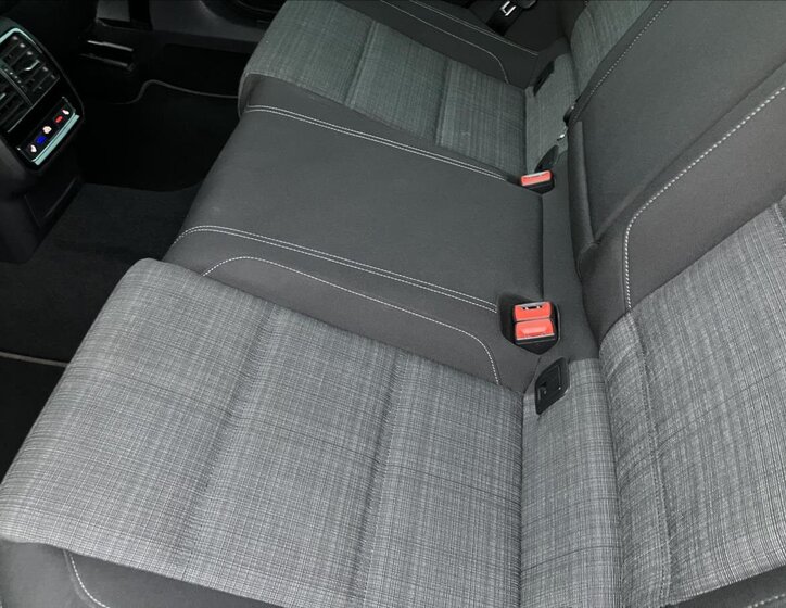 Volkswagen Passat Kombi 2,0 l 110 kw