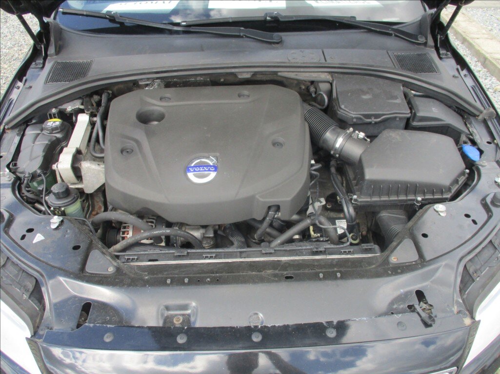 Volvo V70 Kombi 2,0 l 133 kw