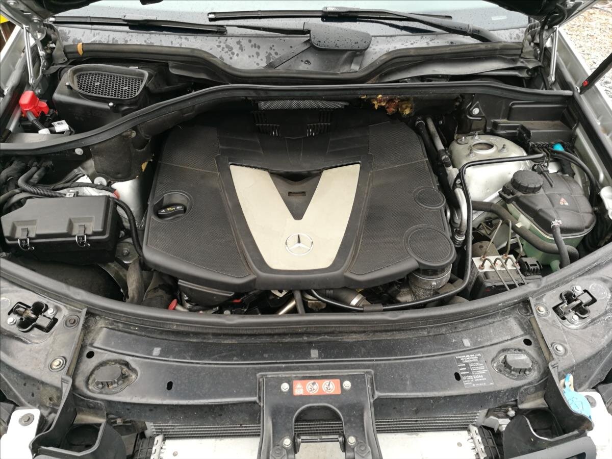 Mercedes-Benz Třídy M Kombi 3,0 l 165 kw