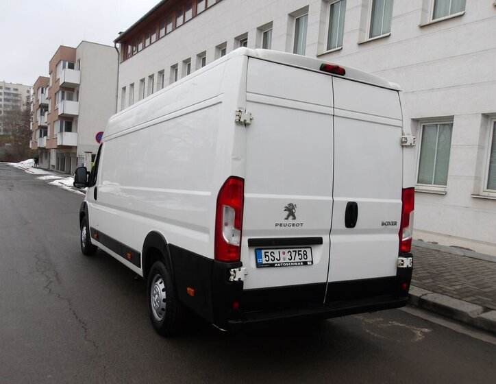 Peugeot Boxer Skříň 2,2 l 121 kw