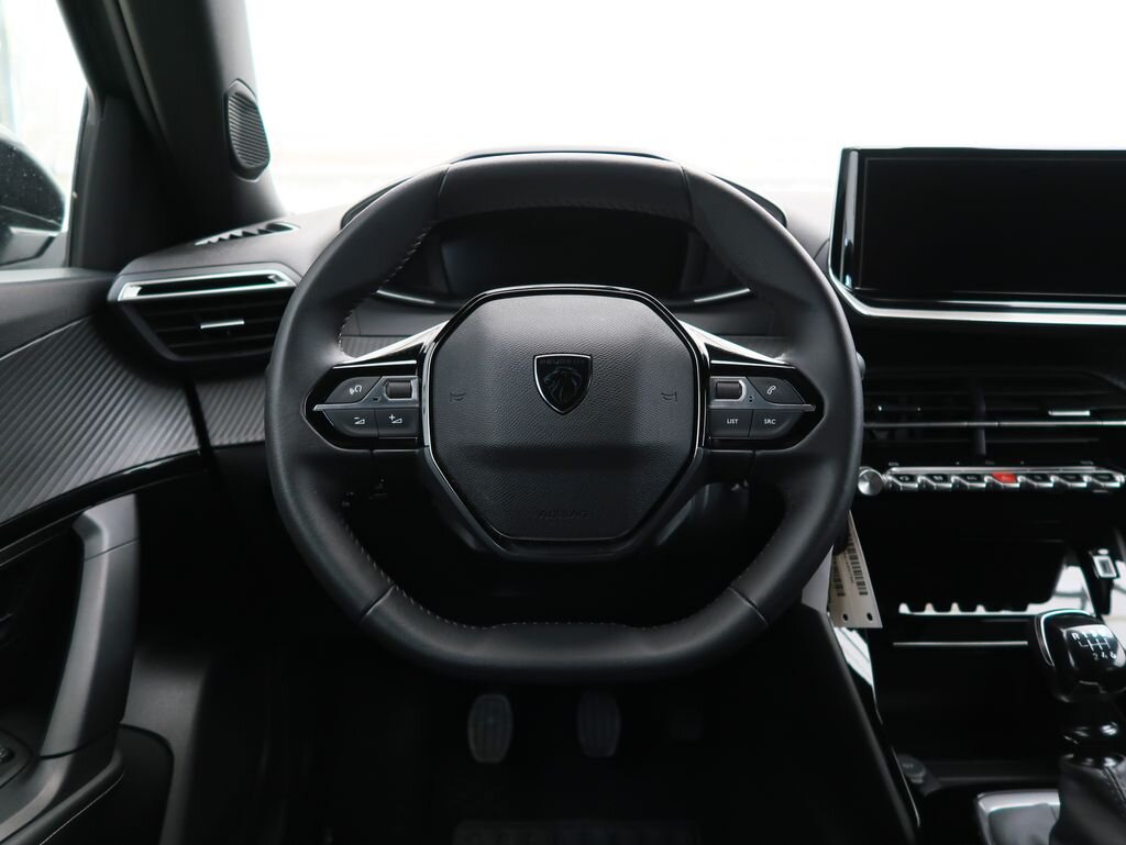 Peugeot 2008 SUV / Terénní 1,2 l 74 kw